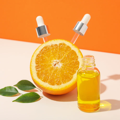 Aufgeschnittene Orange als natürliche Vitamin-C-Quelle